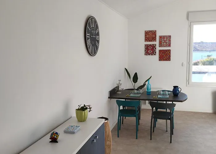 Grand Studio Centre Ville Bretignolles